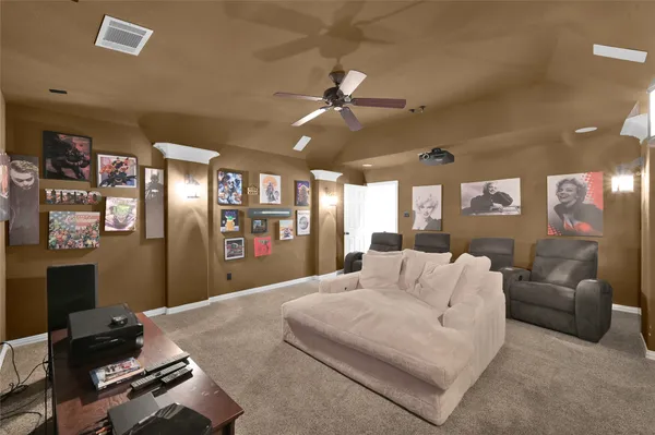 $1,375,000 | 95 South Shimmering Aspen Circle, Spring, TX 77389