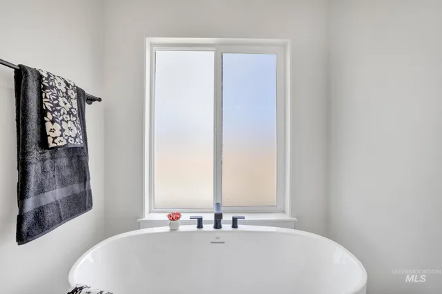 $689,000 | 3675 East 3711th Street North, Kimberly, ID 83341