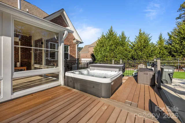 $895,000 | 187 Winding Creek Drive, Troutman, NC 28166