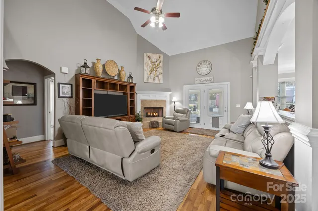 $895,000 | 187 Winding Creek Drive, Troutman, NC 28166