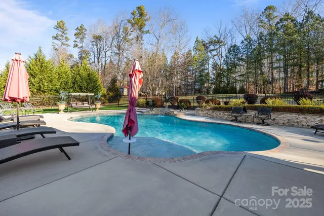 $895,000 | 187 Winding Creek Drive, Troutman, NC 28166