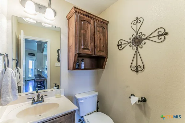 $538,500 | 253 Ranger Boulevard, Salado, TX 76571