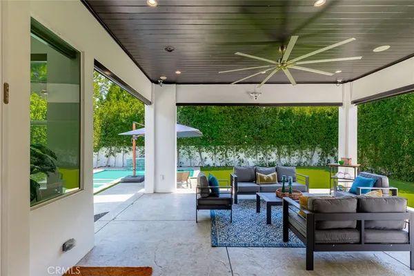 $12,950 | 12606 Emelita Street, Valley Village, CA 91607