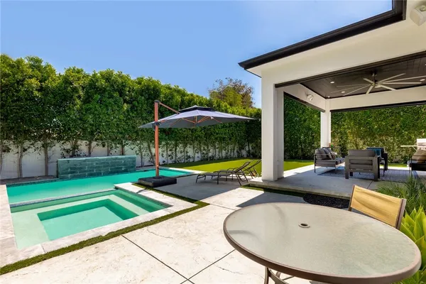 $12,950 | 12606 Emelita Street, Valley Village, CA 91607