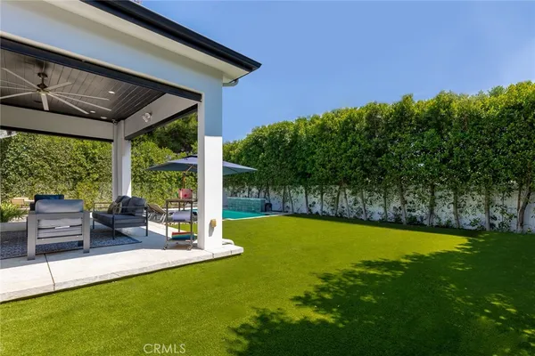 $12,950 | 12606 Emelita Street, Valley Village, CA 91607