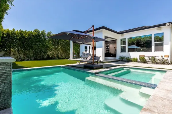 $12,950 | 12606 Emelita Street, Valley Village, CA 91607