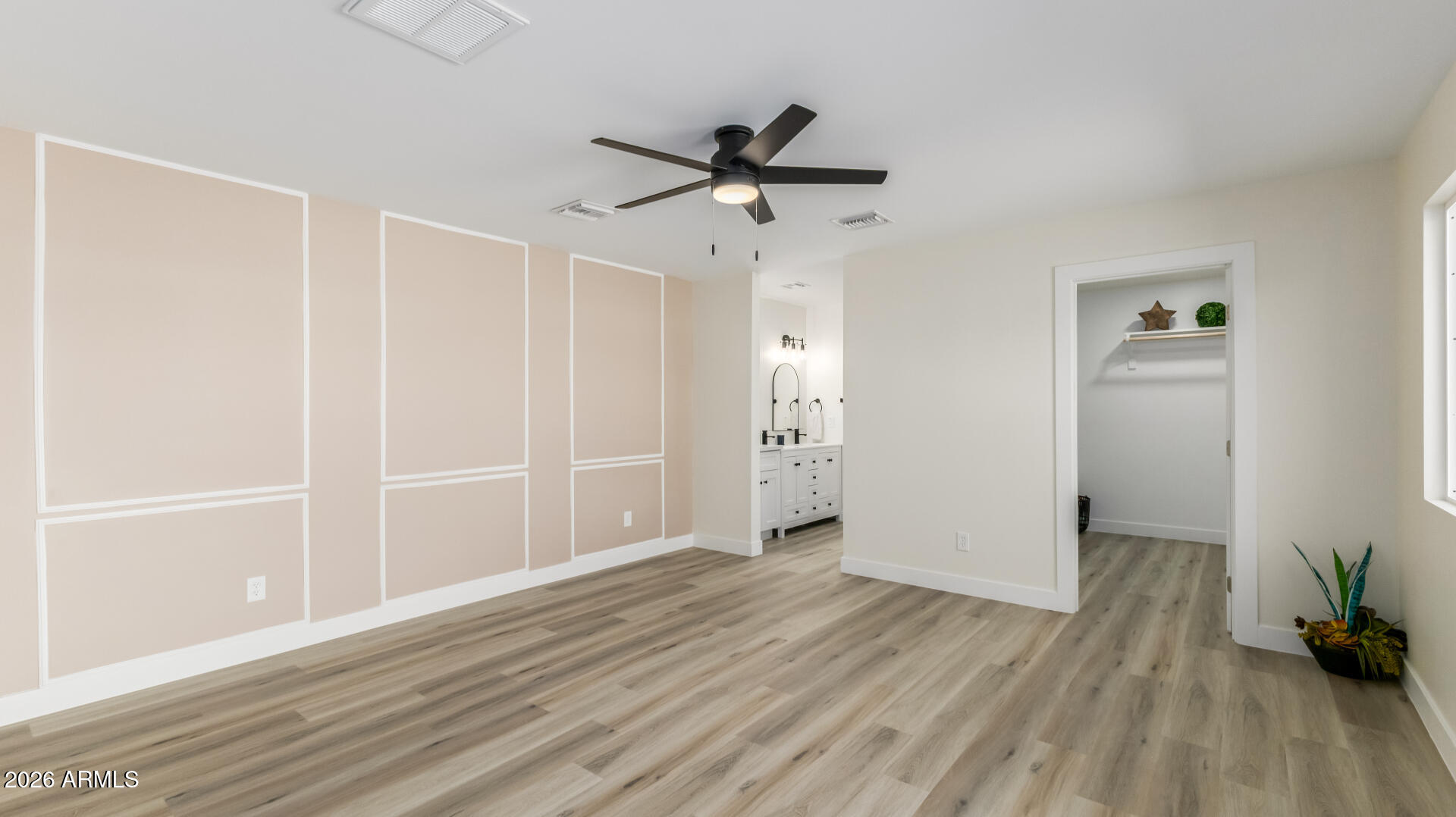 5236 South 19th Avenue Phoenix, AZ 85041 - Photo 19 of 45 MASTER SUITE