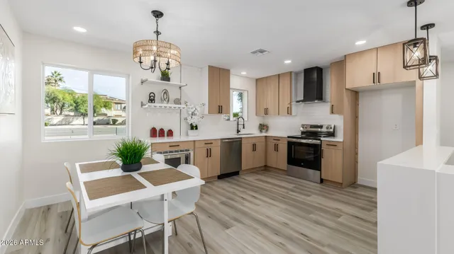 $433,900 | 5236 South 19th Avenue, Phoenix, AZ 85041