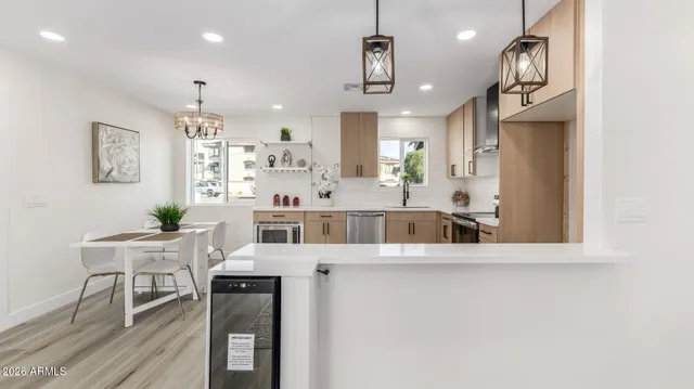 $433,900 | 5236 South 19th Avenue, Phoenix, AZ 85041