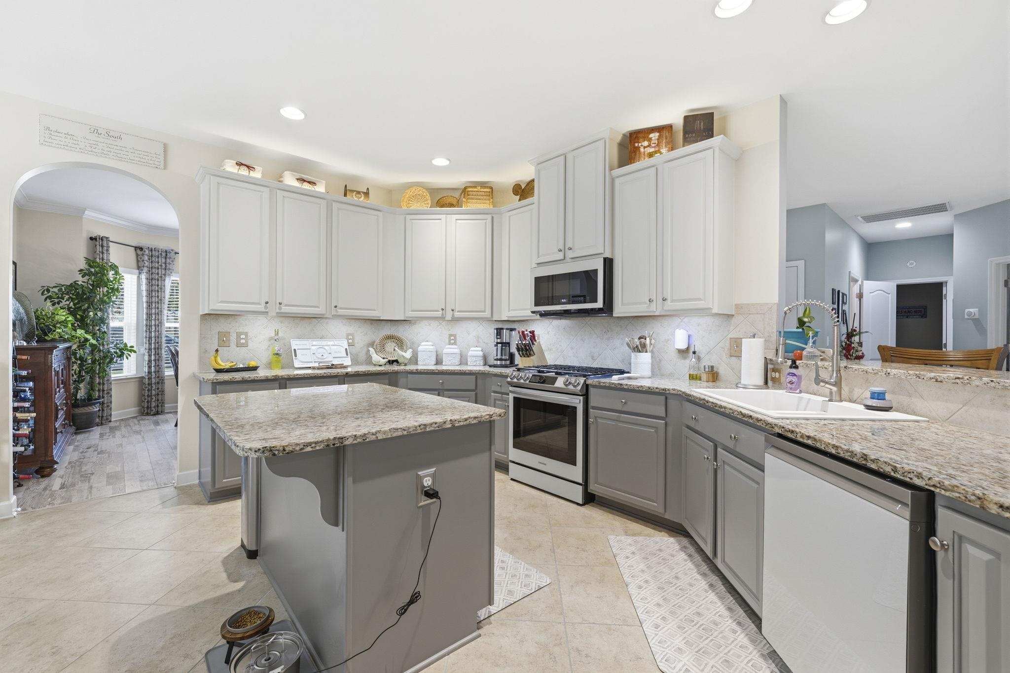 1600 Belle Ridge Court Conway, SC 29526 - Photo 3 of 54 Gallery Image 3