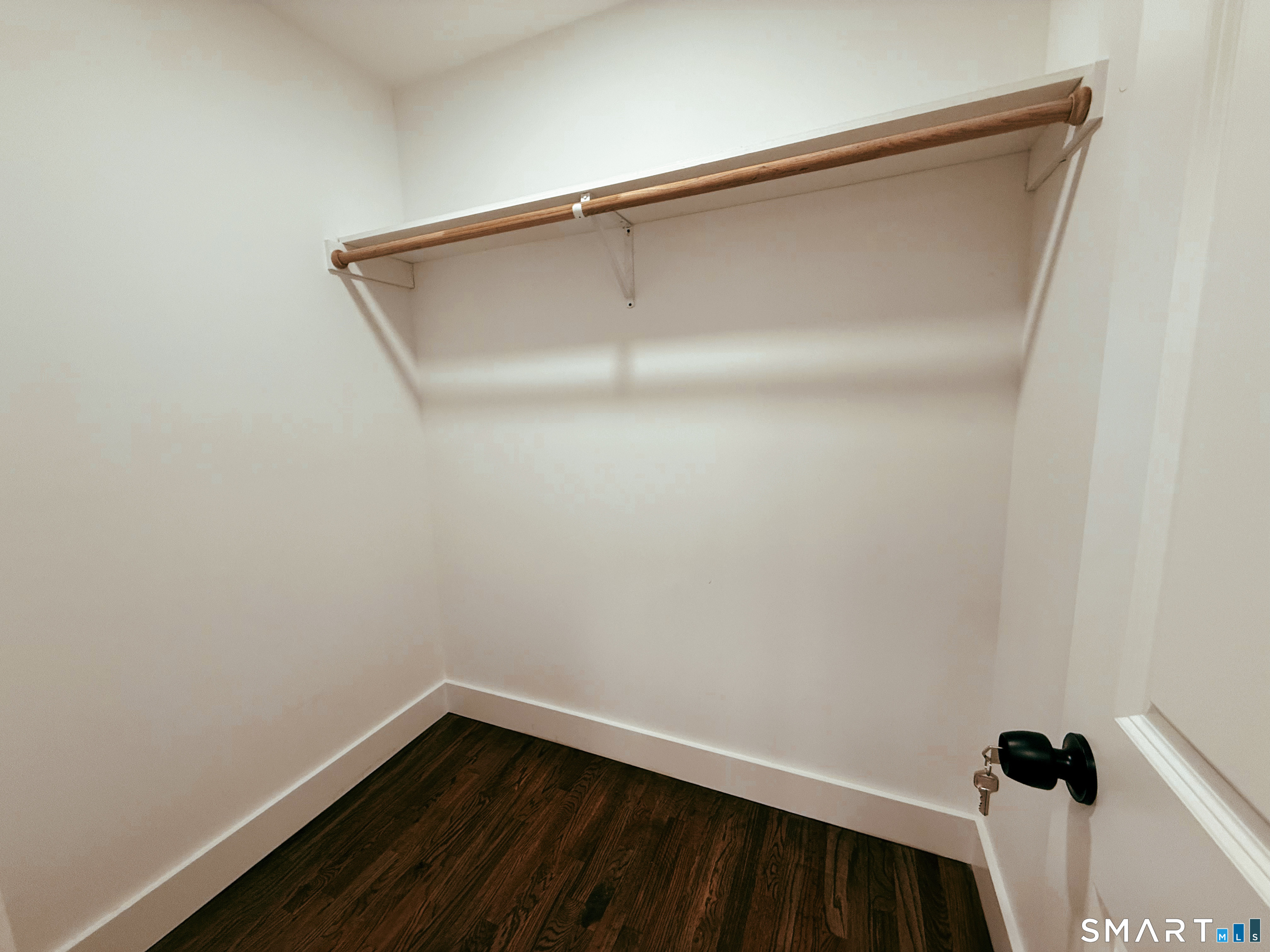 260 Robin Street Bridgeport, CT 06604 - Photo 10 of 15