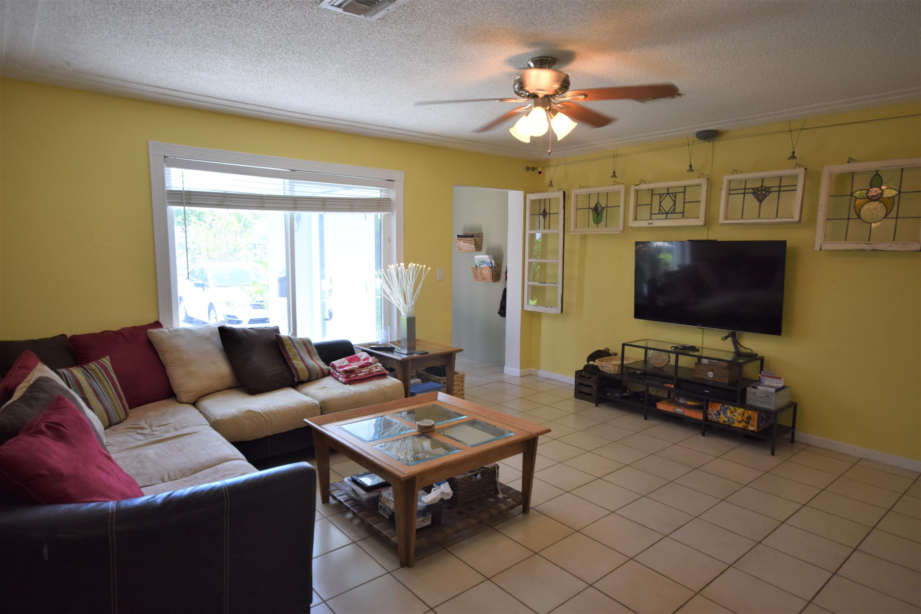 145 Northeast 21st Street Boca Raton, FL 33431 - Photo 12 of 20 DSC_9234
