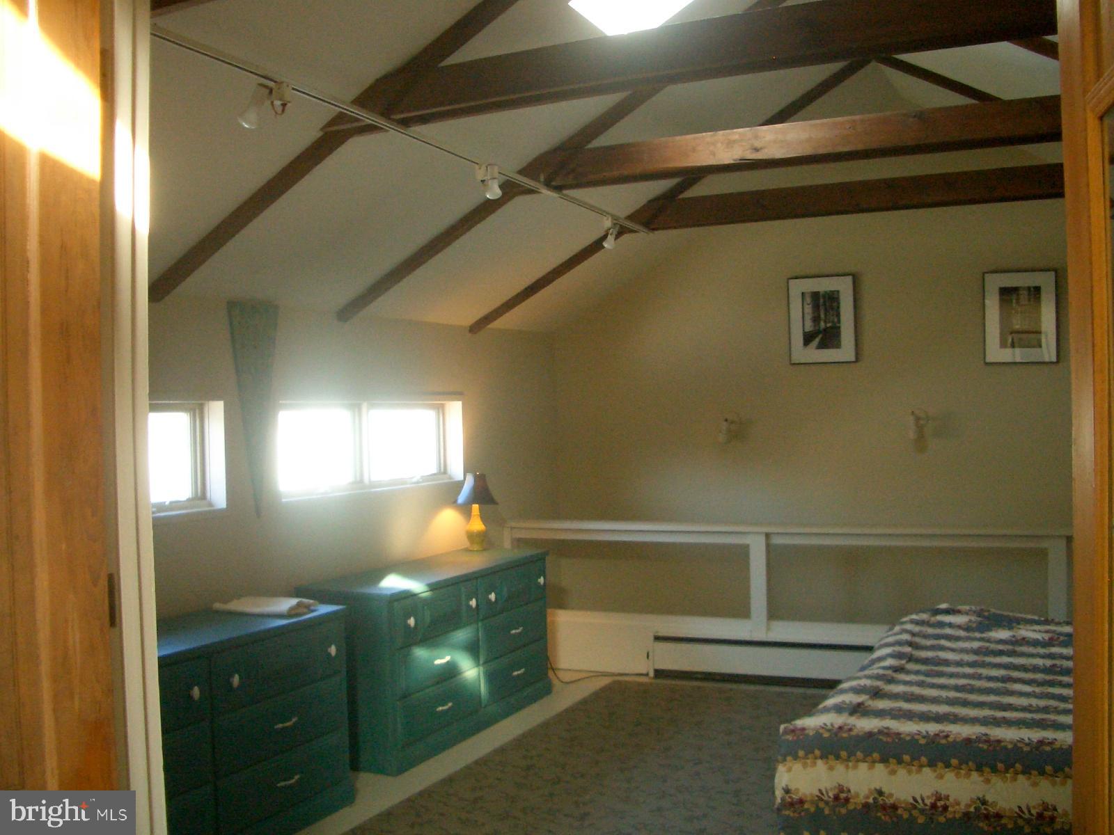 26622 Medders Road Still Pond, MD 21667 - Photo 12 of 19 Cottage interior