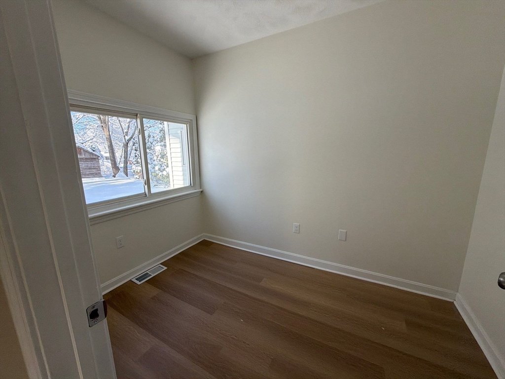 24 Friendship Street Billerica, MA 01821 - Photo 19 of 30