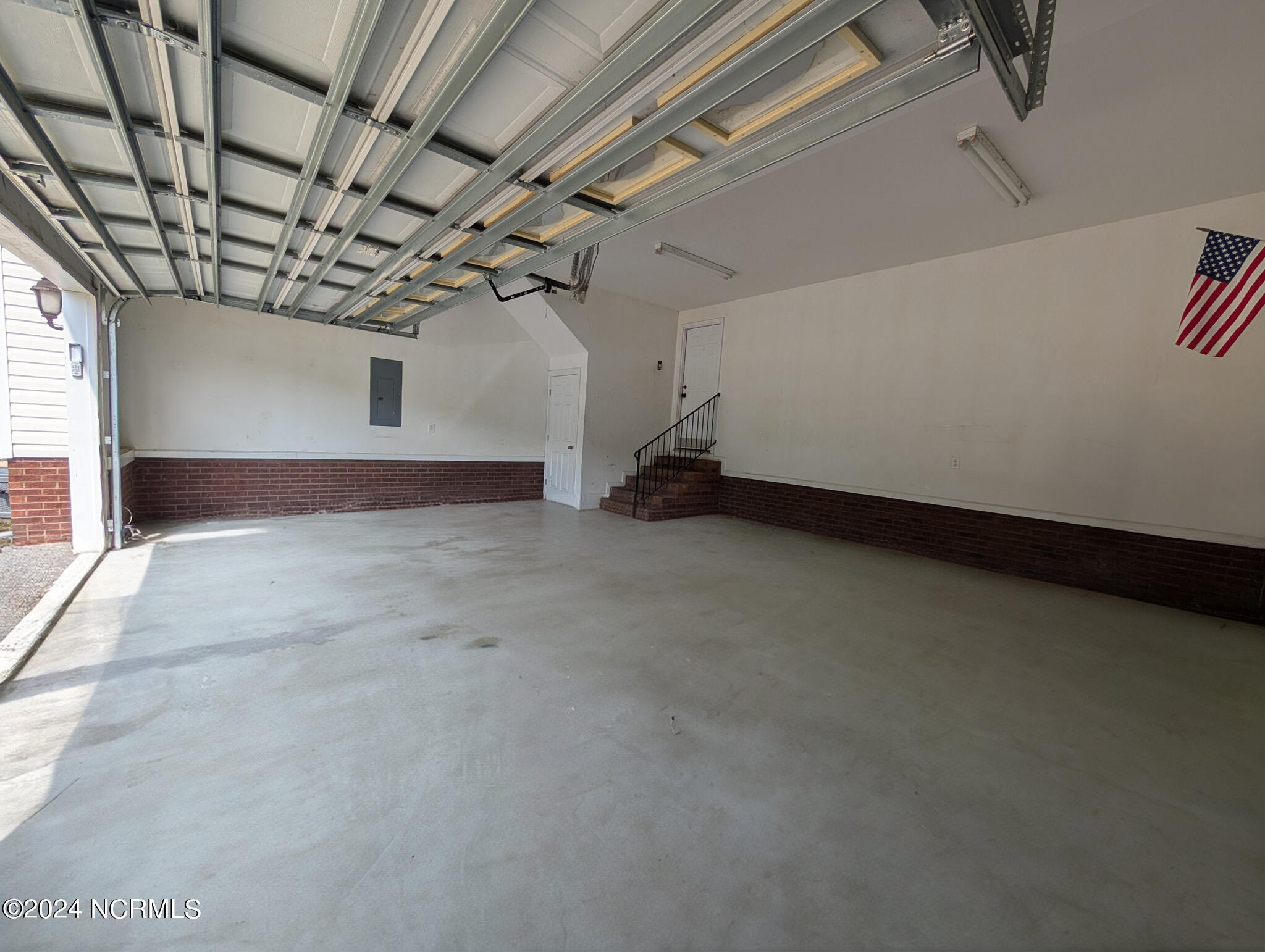 856 Nor-Am Road Pikeville, NC 27863 - Photo 100 of 107 2 car attached garage