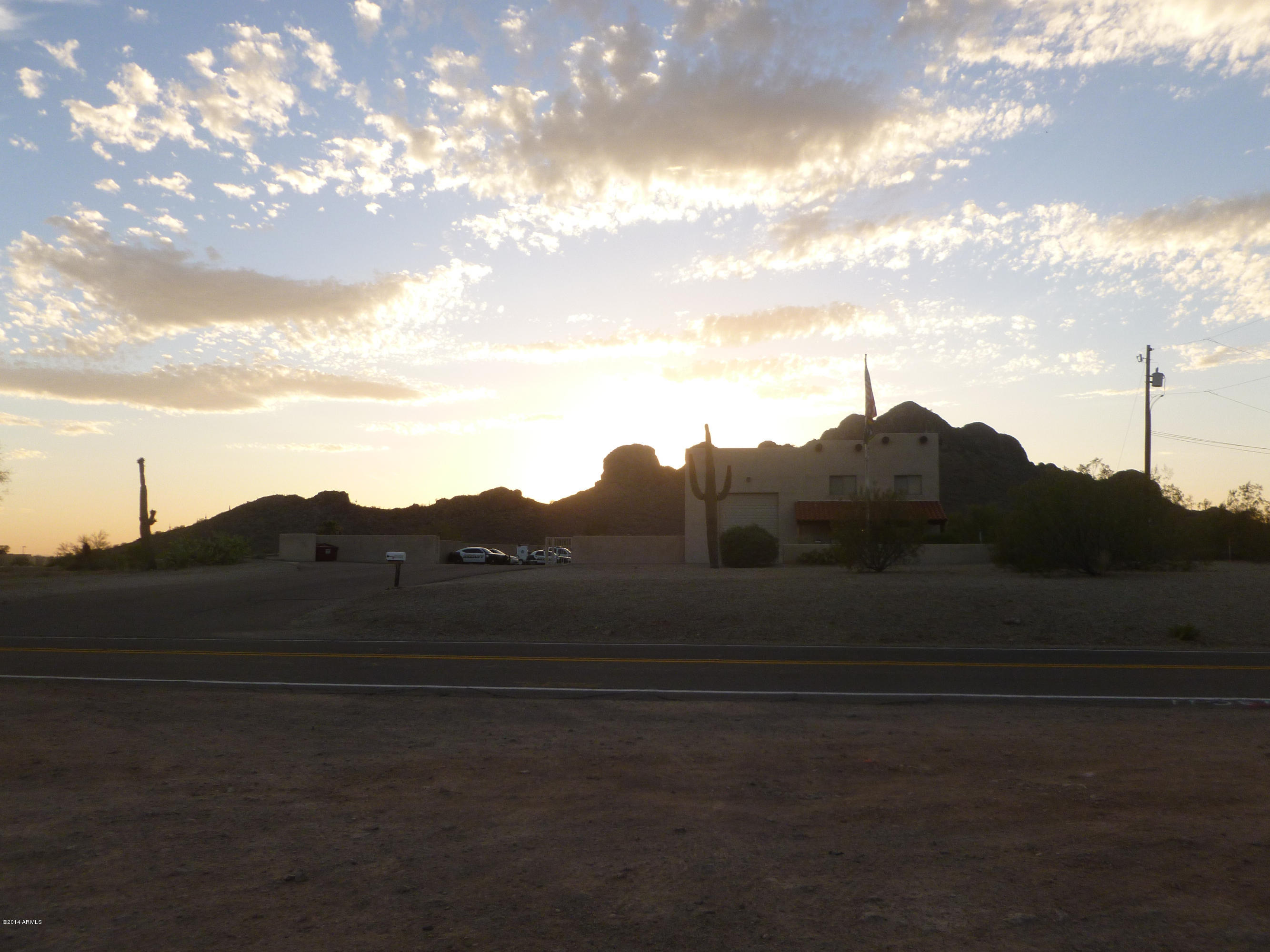 5745 South Kings Ranch Road, Unit 142 Gold Canyon, AZ 85118 - Photo 1 of 9 P1010834