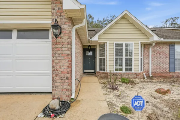 $420,000 | 972 Claeven Circle, Fort Walton Beach, FL 32547