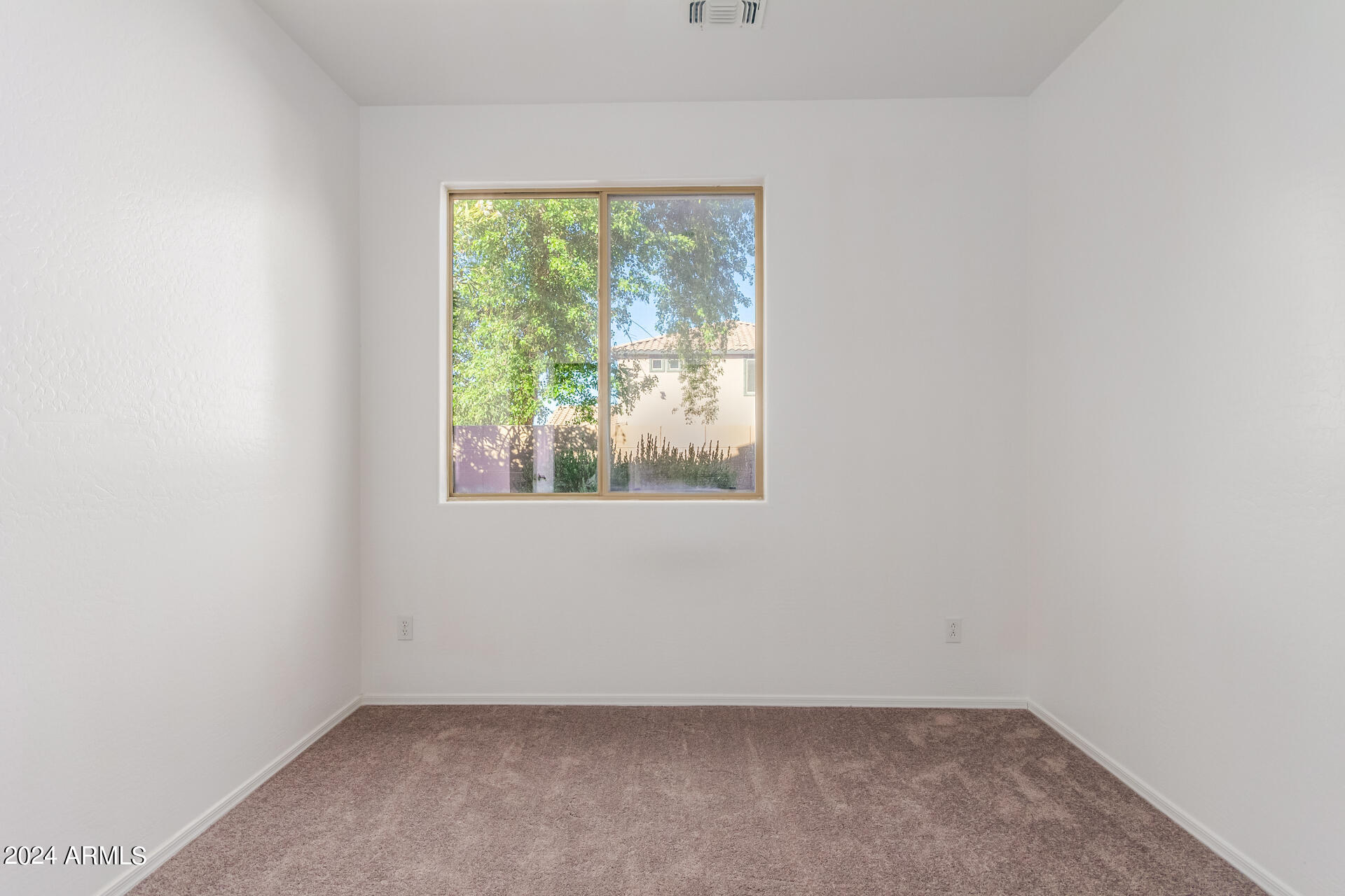 15411 West Redfield Road Surprise, AZ 85379 - Photo 41 of 60 38 - Redfield
