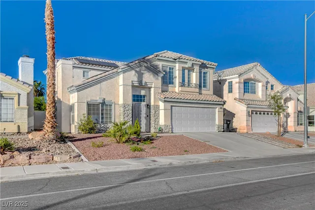 $2,899 | 7834 West Gilmore Avenue, Las Vegas, NV 89129