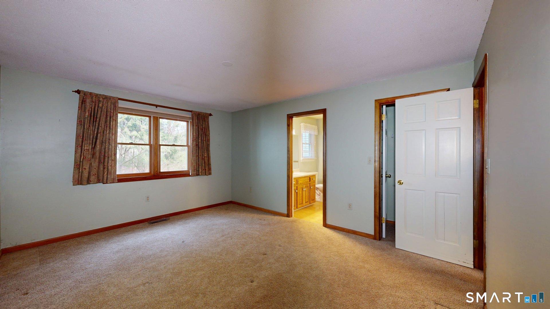 96 Oldefield Farms Road, Unit 96 Enfield, CT 06082 - Photo 14 of 40