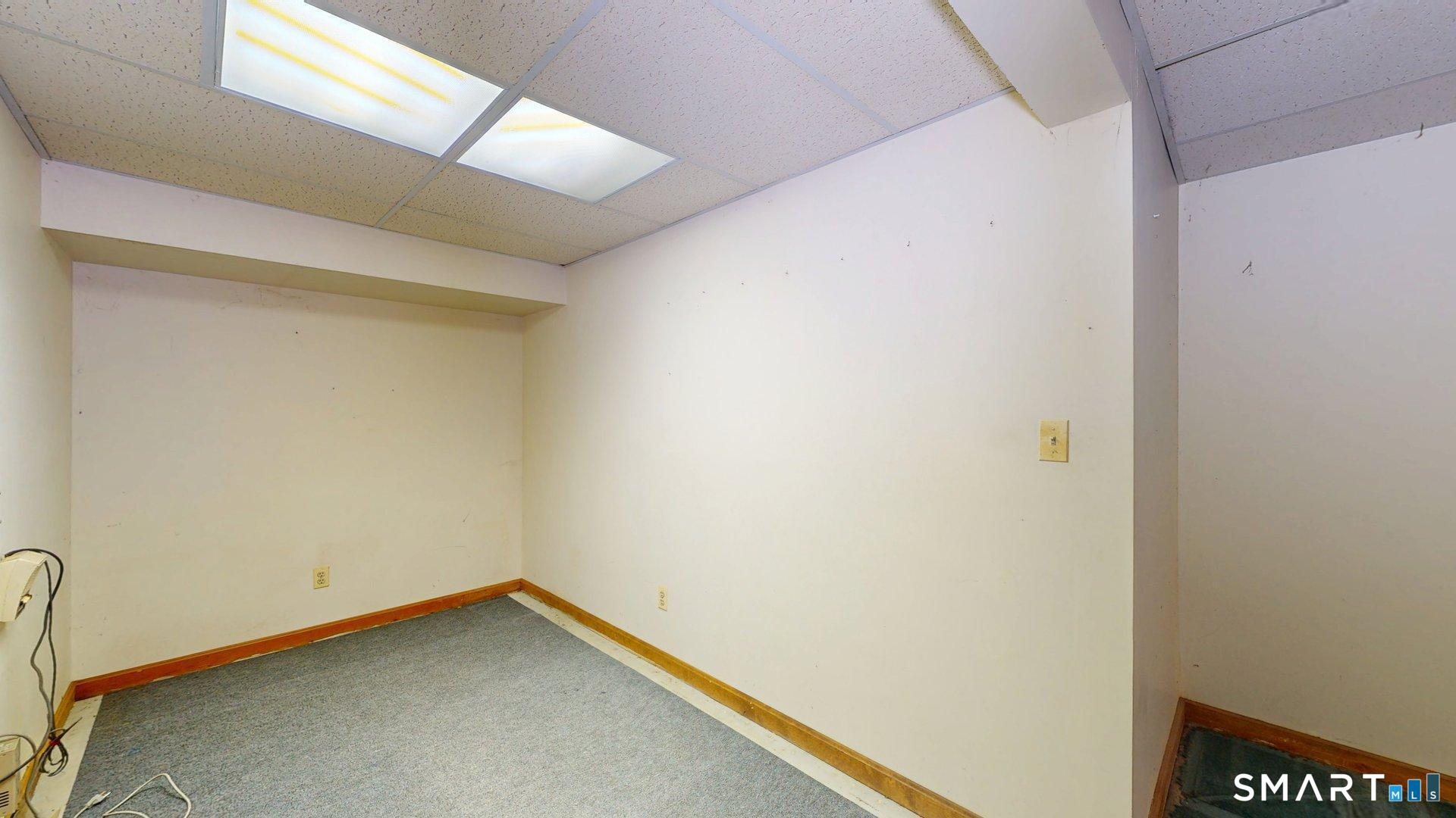 96 Oldefield Farms Road, Unit 96 Enfield, CT 06082 - Photo 26 of 40