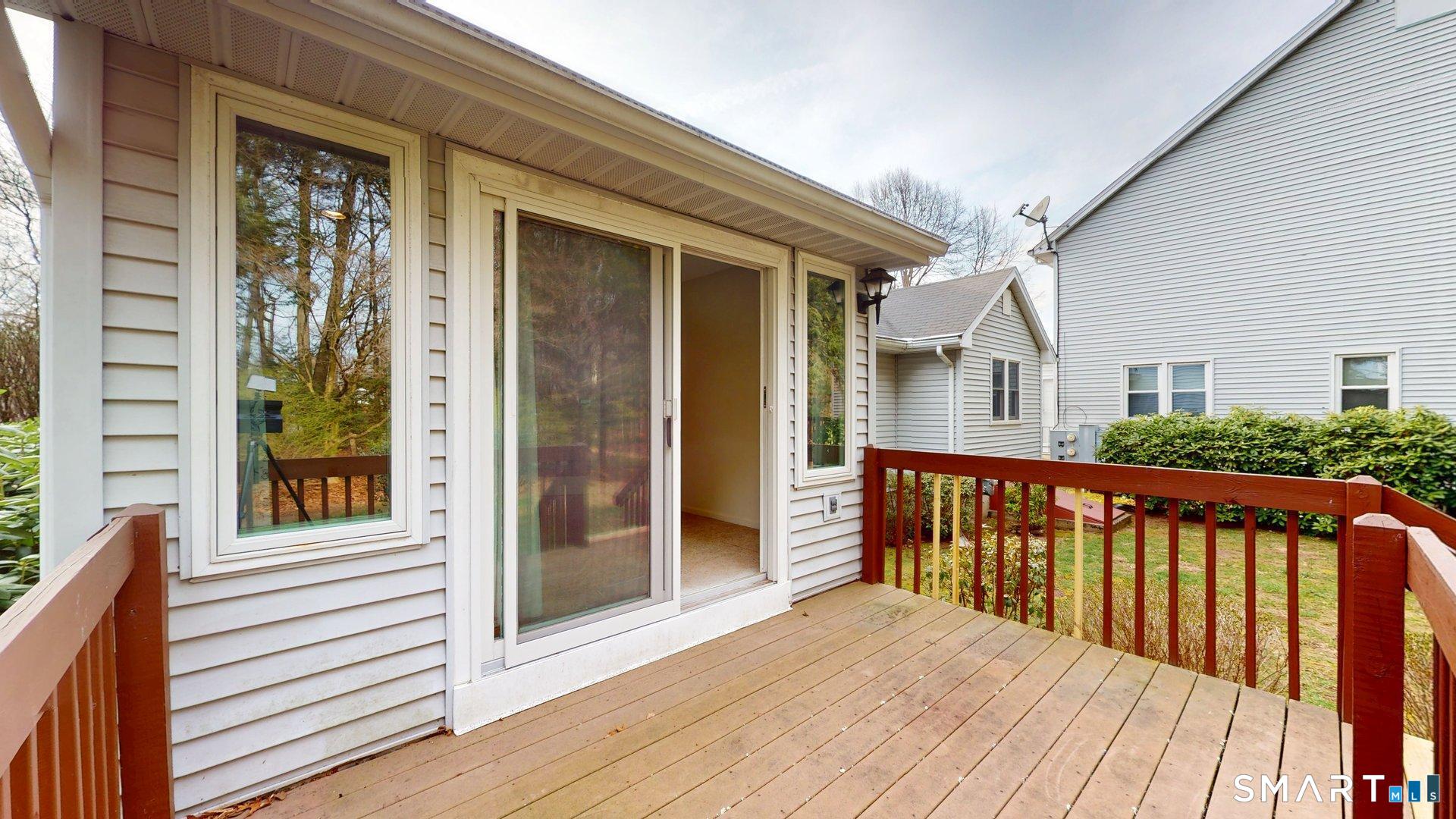 96 Oldefield Farms Road, Unit 96 Enfield, CT 06082 - Photo 35 of 40