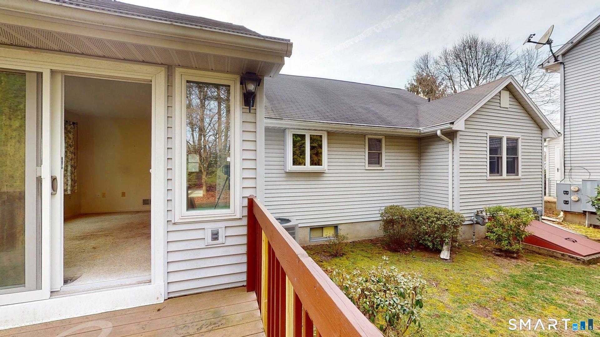 96 Oldefield Farms Road, Unit 96 Enfield, CT 06082 - Photo 36 of 40