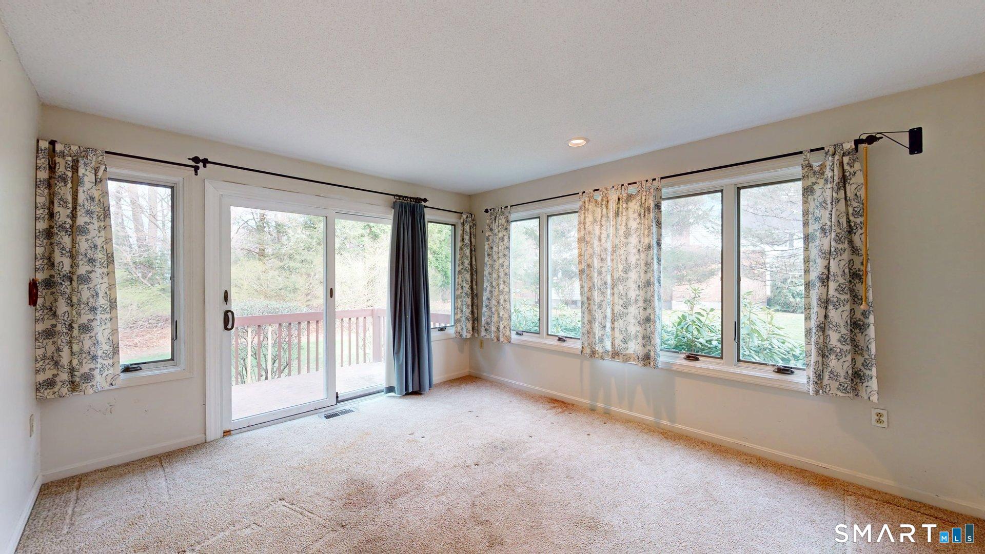 96 Oldefield Farms Road, Unit 96 Enfield, CT 06082 - Photo 6 of 40