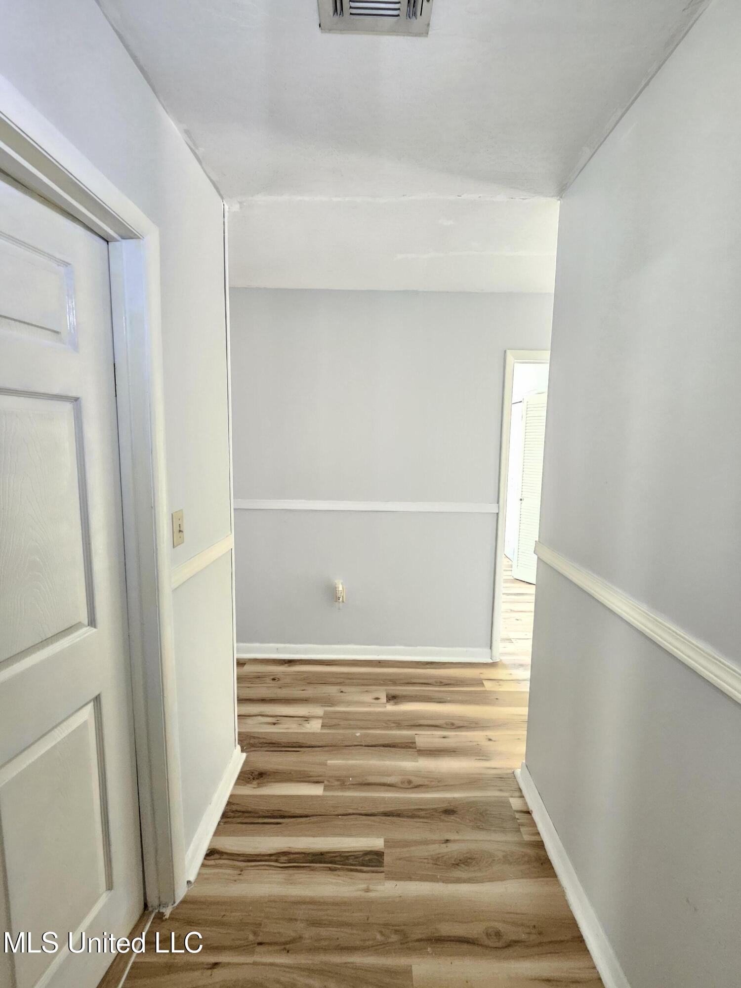 302 Weathersby Road Hattiesburg, MS 39402 - Photo 8 of 22 15300