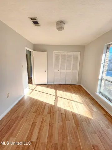 $1,900 | 302 Weathersby Road, Hattiesburg, MS 39402