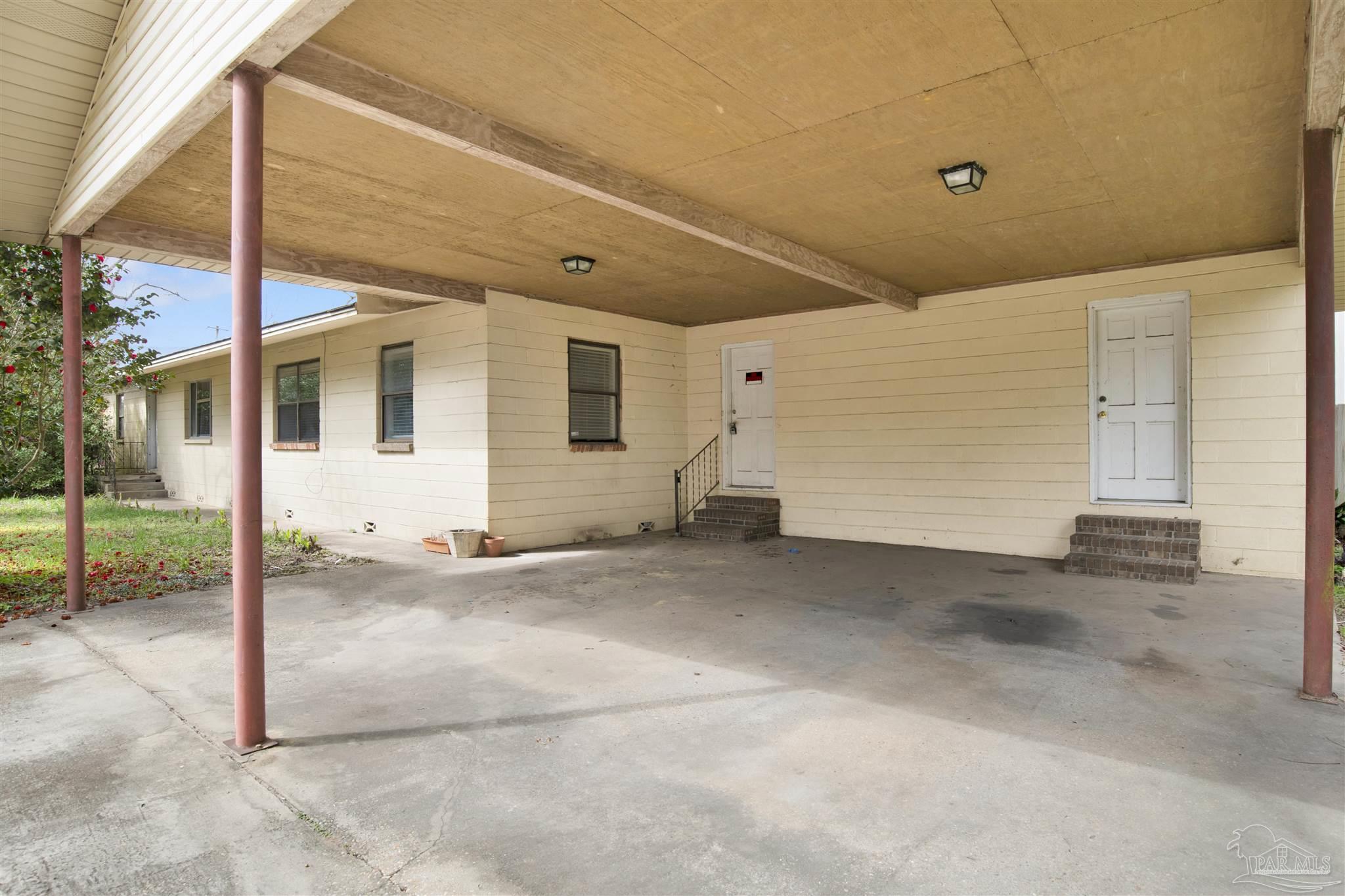 2802 West Gonzalez Street Pensacola, FL 32505 - Photo 21 of 24 a view of a house basement