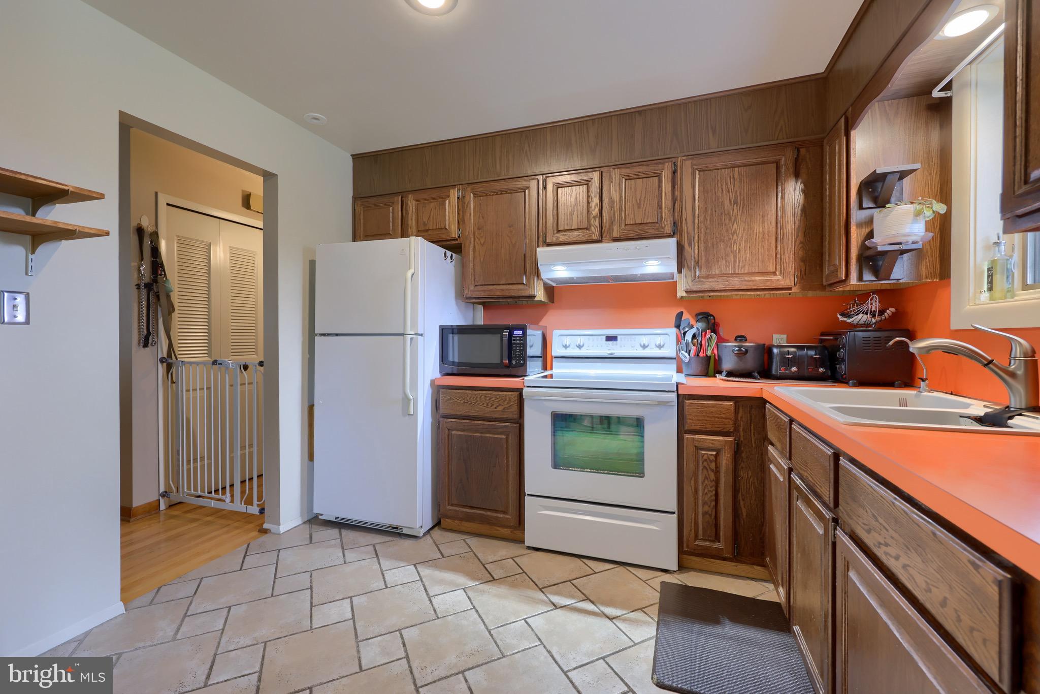 12 Sherri Lane Lititz, PA 17543 - Photo 15 of 27