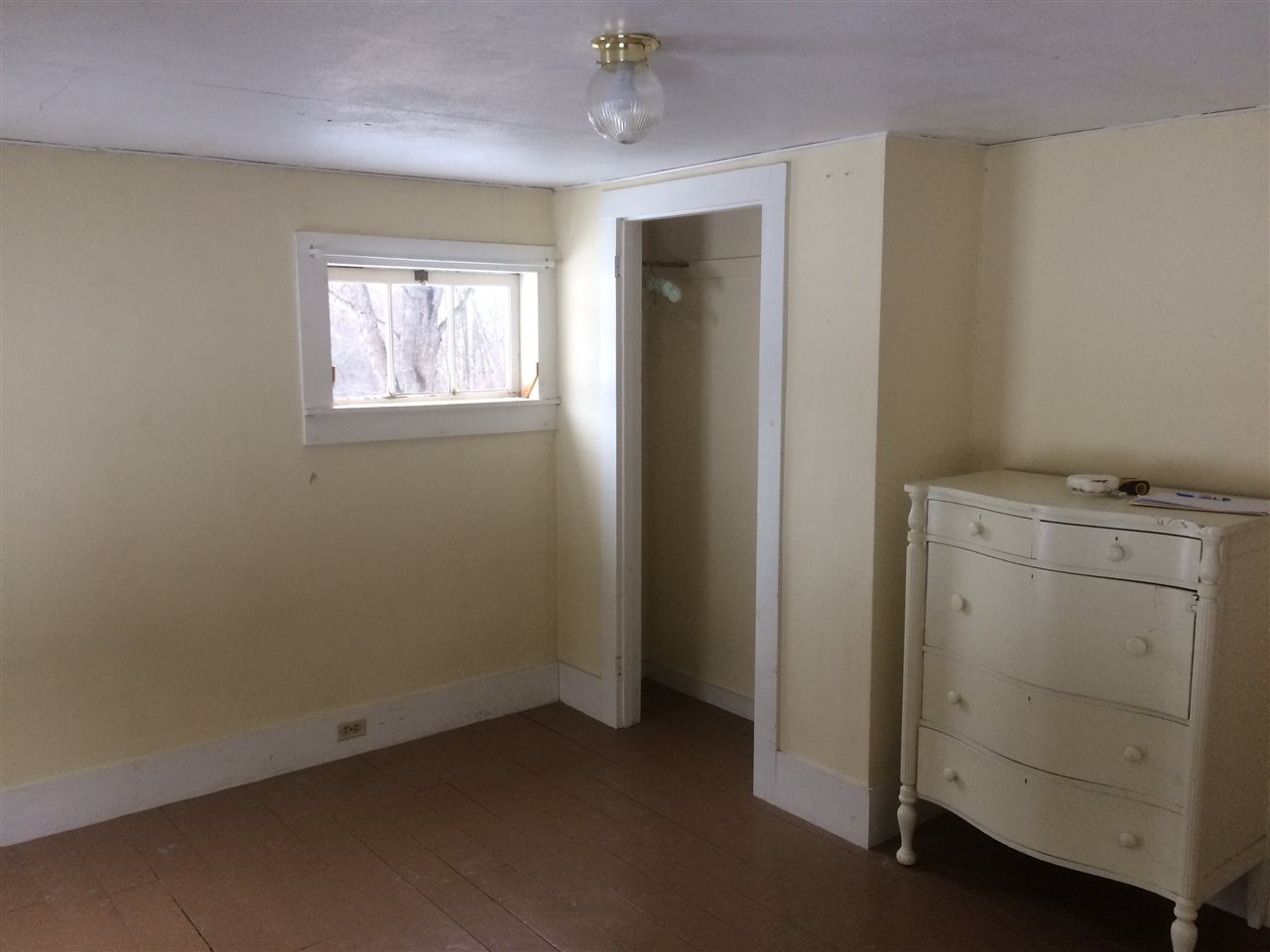 43 Cambridgeport Road Rockingham, VT 05143 - Photo 18 of 38