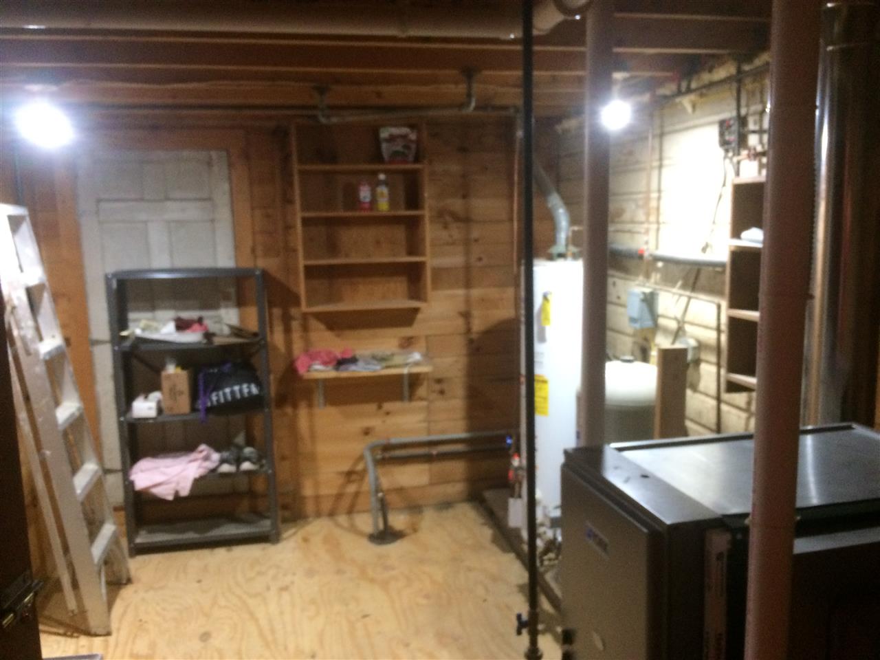 43 Cambridgeport Road Rockingham, VT 05143 - Photo 21 of 38