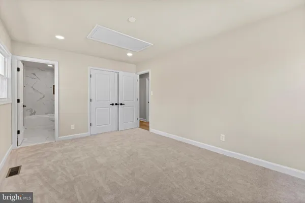 $2,900 | 221 Morningside Drive, Fredericksburg, VA 22401