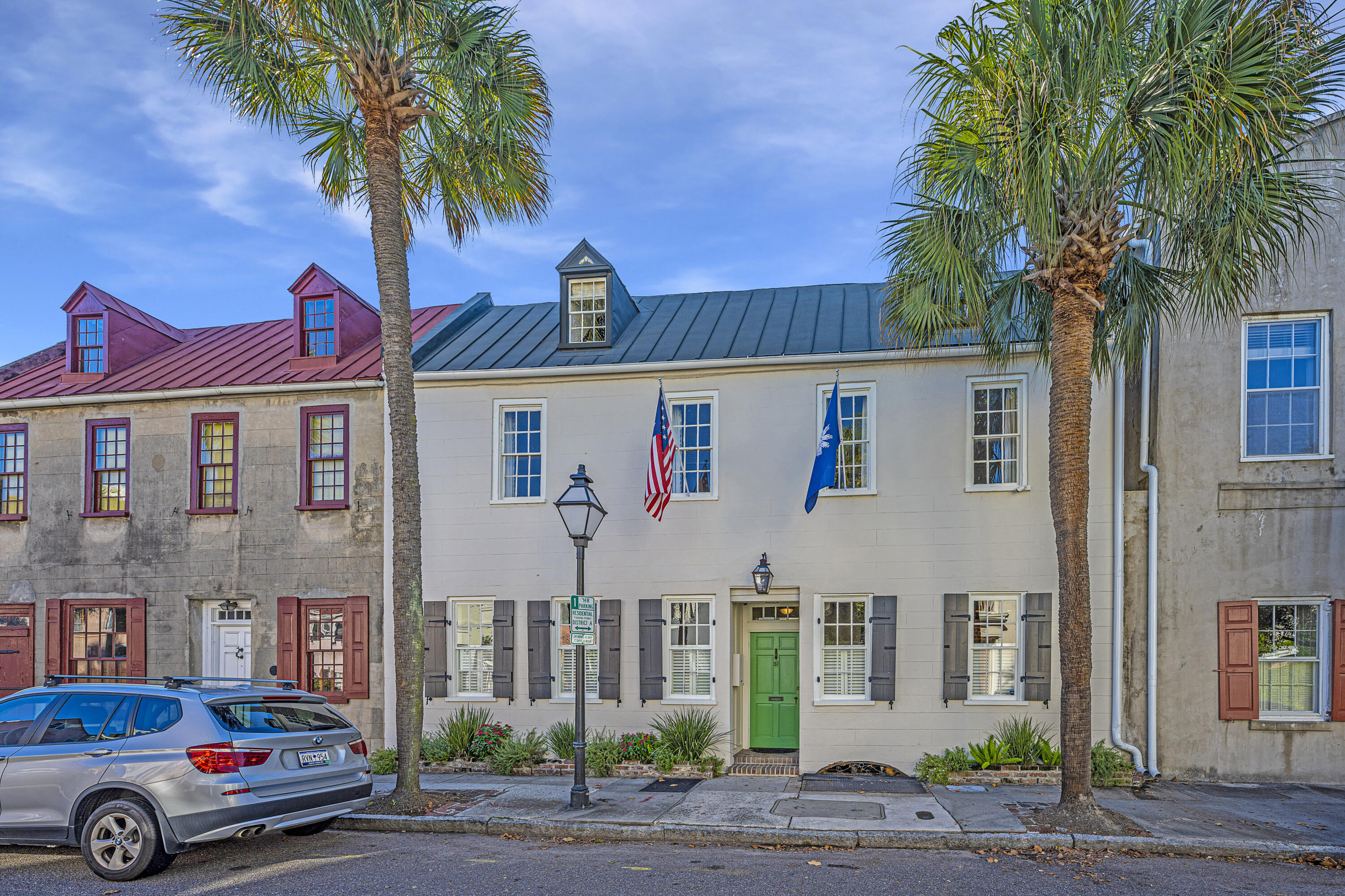 31 State Street Charleston, SC 29401 - Photo 1 of 52 Fabulous in the French Quarter