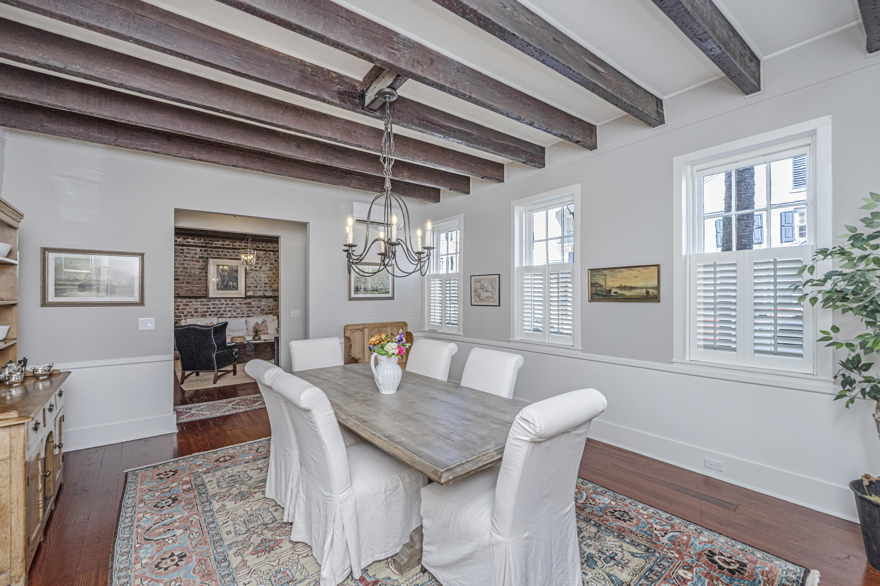 31 State Street Charleston, SC 29401 - Photo 39 of 52 Ideal for entertaining