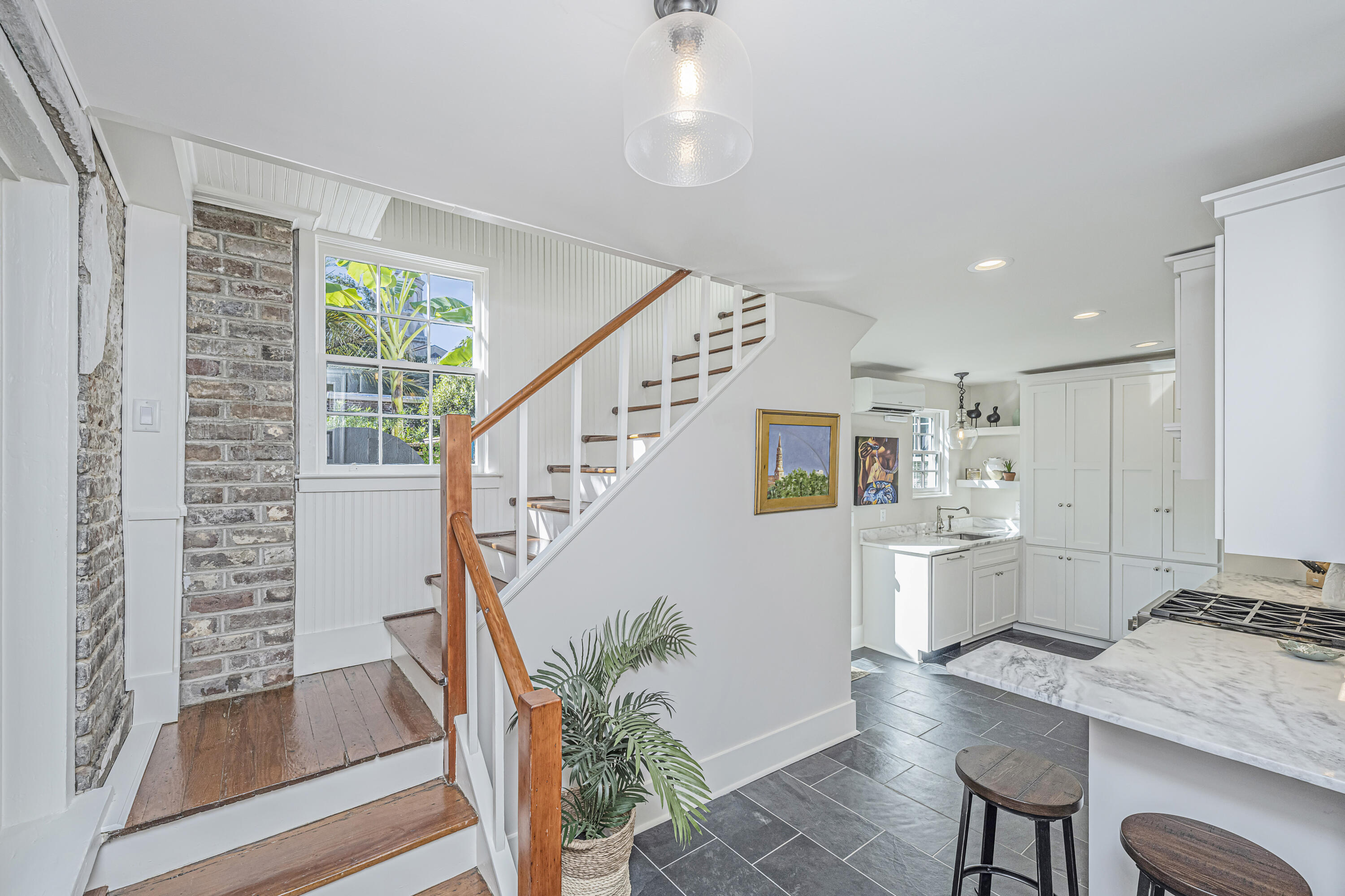 31 State Street Charleston, SC 29401 - Photo 5 of 52 Modern kitchen