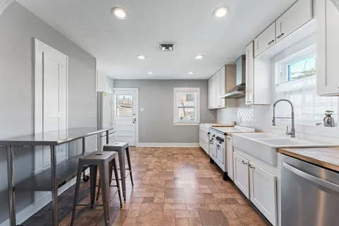 $289,000 | 1108 Wyatt Street, Houston, TX 77023