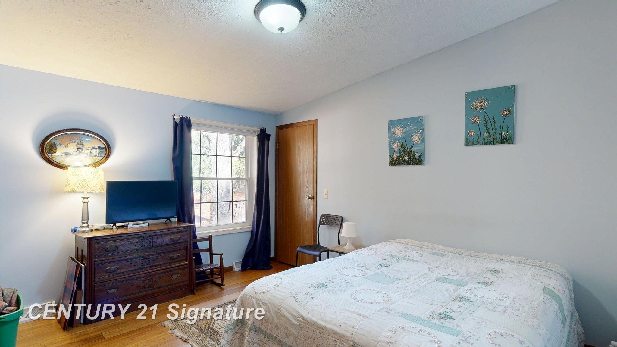 9847 Oakley Road St. Charles, MI 48655 - Photo 16 of 25 50193074-40620f1e-8ab1-4ea7-811f-d44d1f85430f.JPG