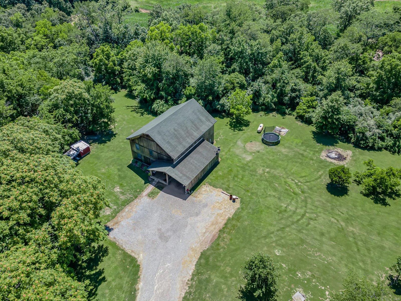 4502 Bethel Church Road Pinckneyville, IL 62274 - Photo 1 of 27 Gallery Image 1