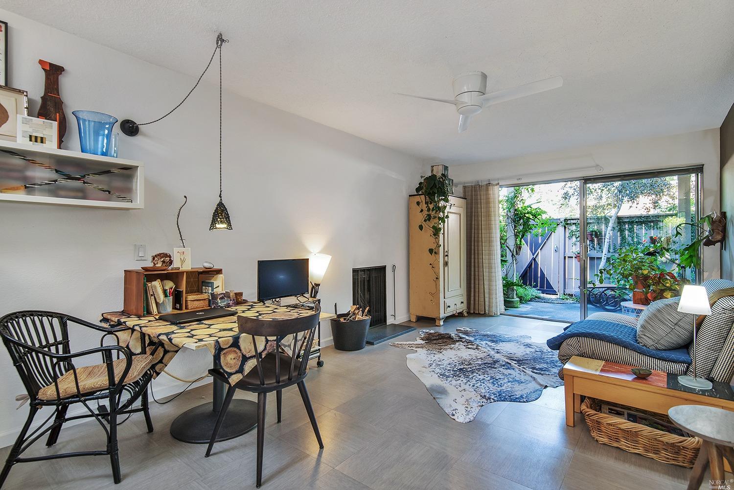 205 Stony Point Road, Unit D Santa Rosa, CA 95401 - Photo 1 of 1 Gallery Image 1