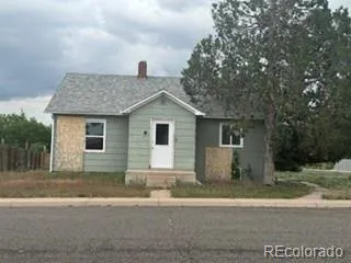 $159,900 | 811 South Date Street, Yuma, CO 80759