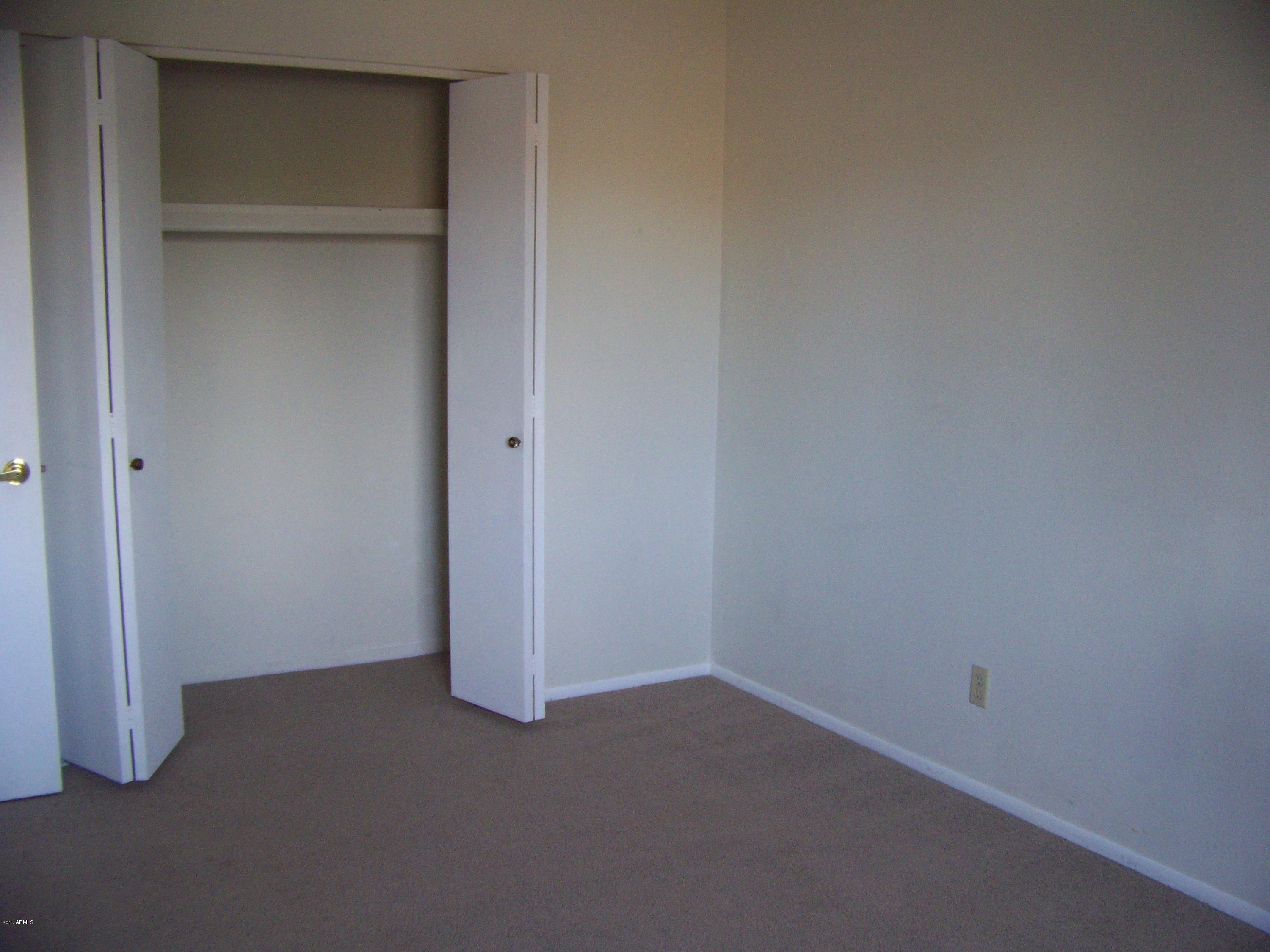 2313 West Vineyard Road Tempe, AZ 85282 - Photo 8 of 9 2016-01-02 09.42.43