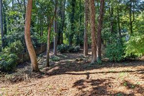 2552 Ridgewood Terrace Northwest Atlanta, GA 30318 - Photo 5 of 7 Gallery Image 5