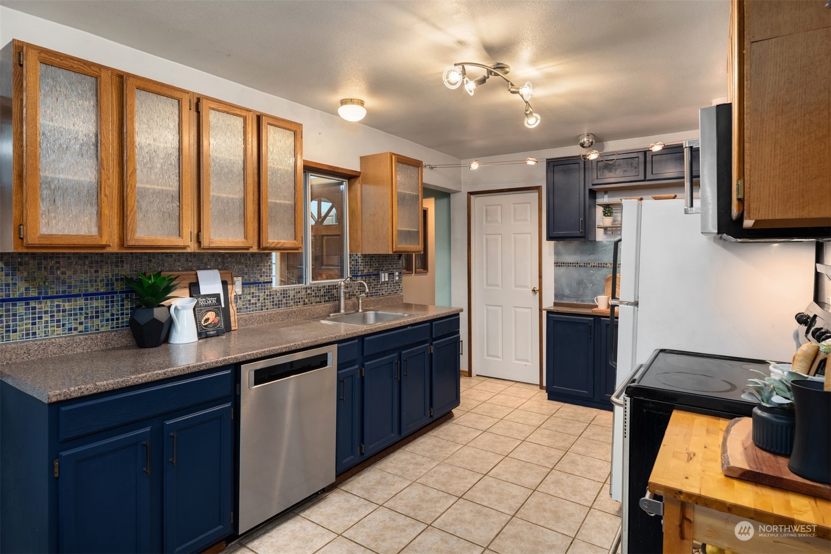 13628 Odell Road Northeast Duvall, WA 98019 - Photo 16 of 38 Gallery Image 16