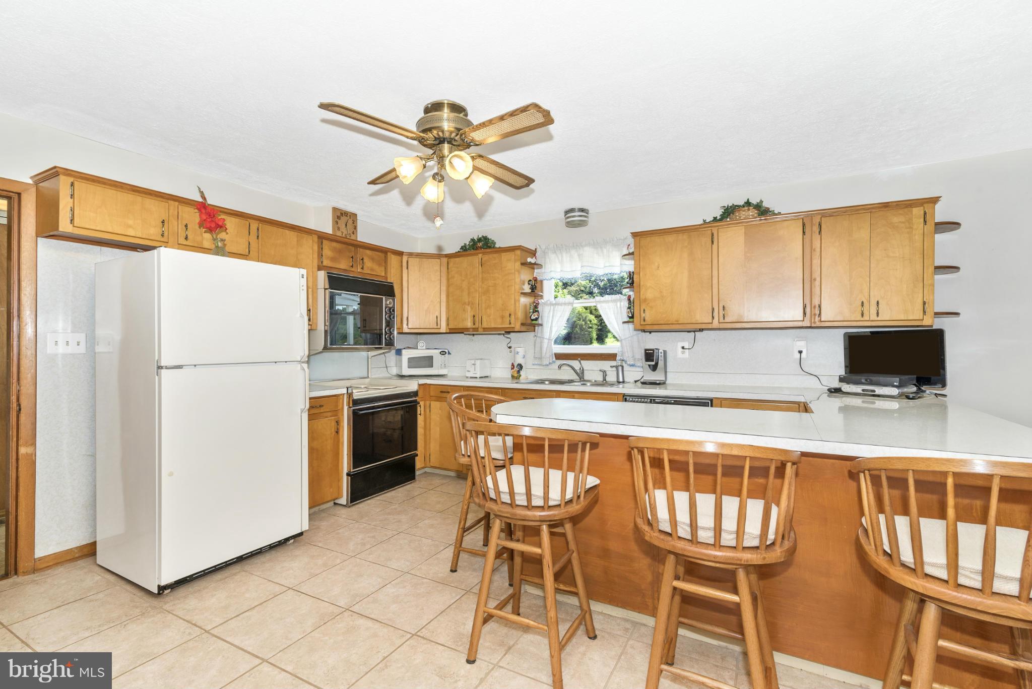 28916 Ridge Road Mount Airy, MD 21771 - Photo 16 of 30 Kitchen