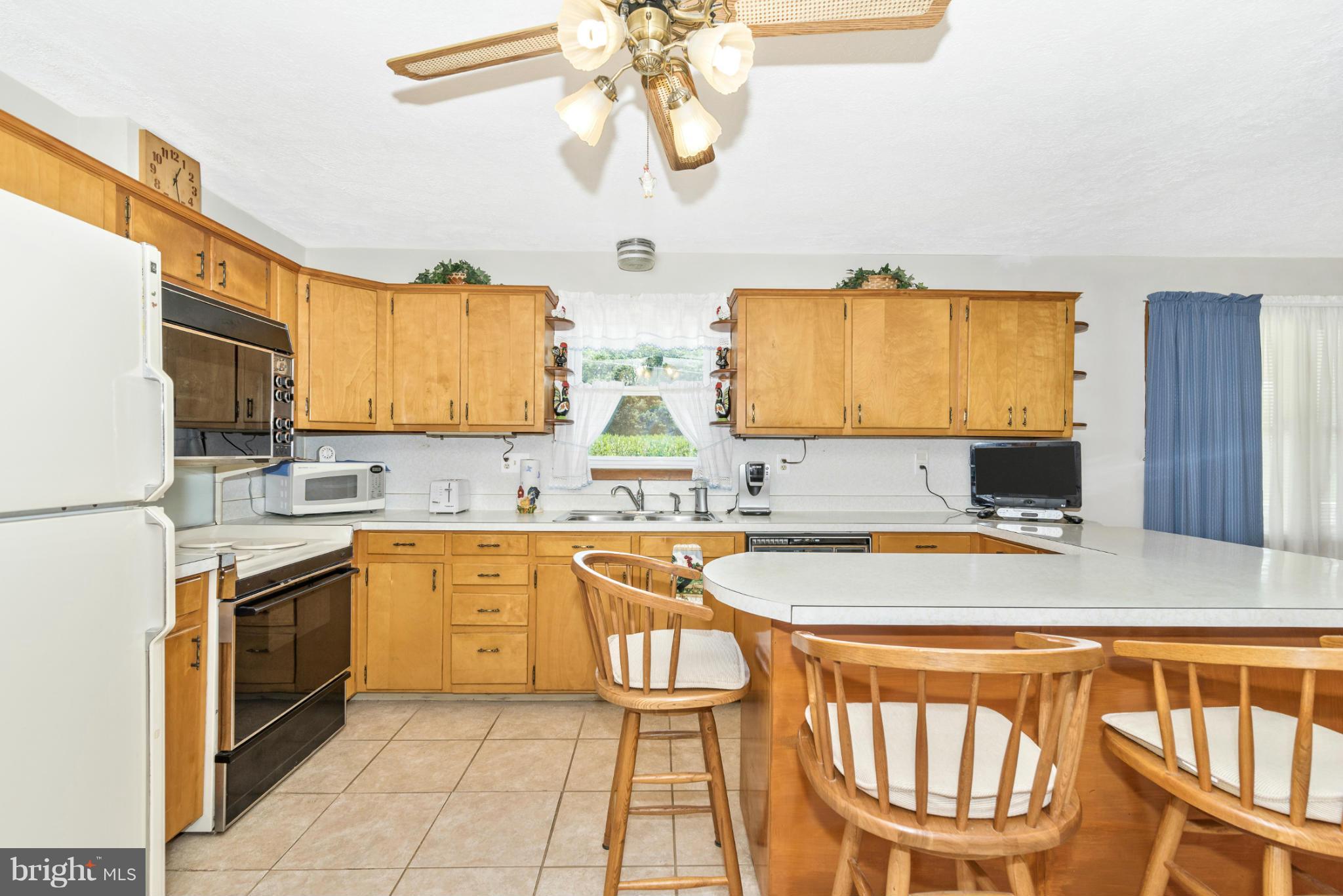 28916 Ridge Road Mount Airy, MD 21771 - Photo 17 of 30 Kitchen