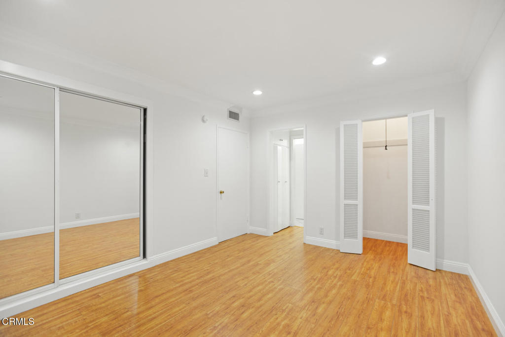 1233 North Columbus Avenue, Unit 1C Glendale, CA 91202 - Photo 13 of 22 Bedroom