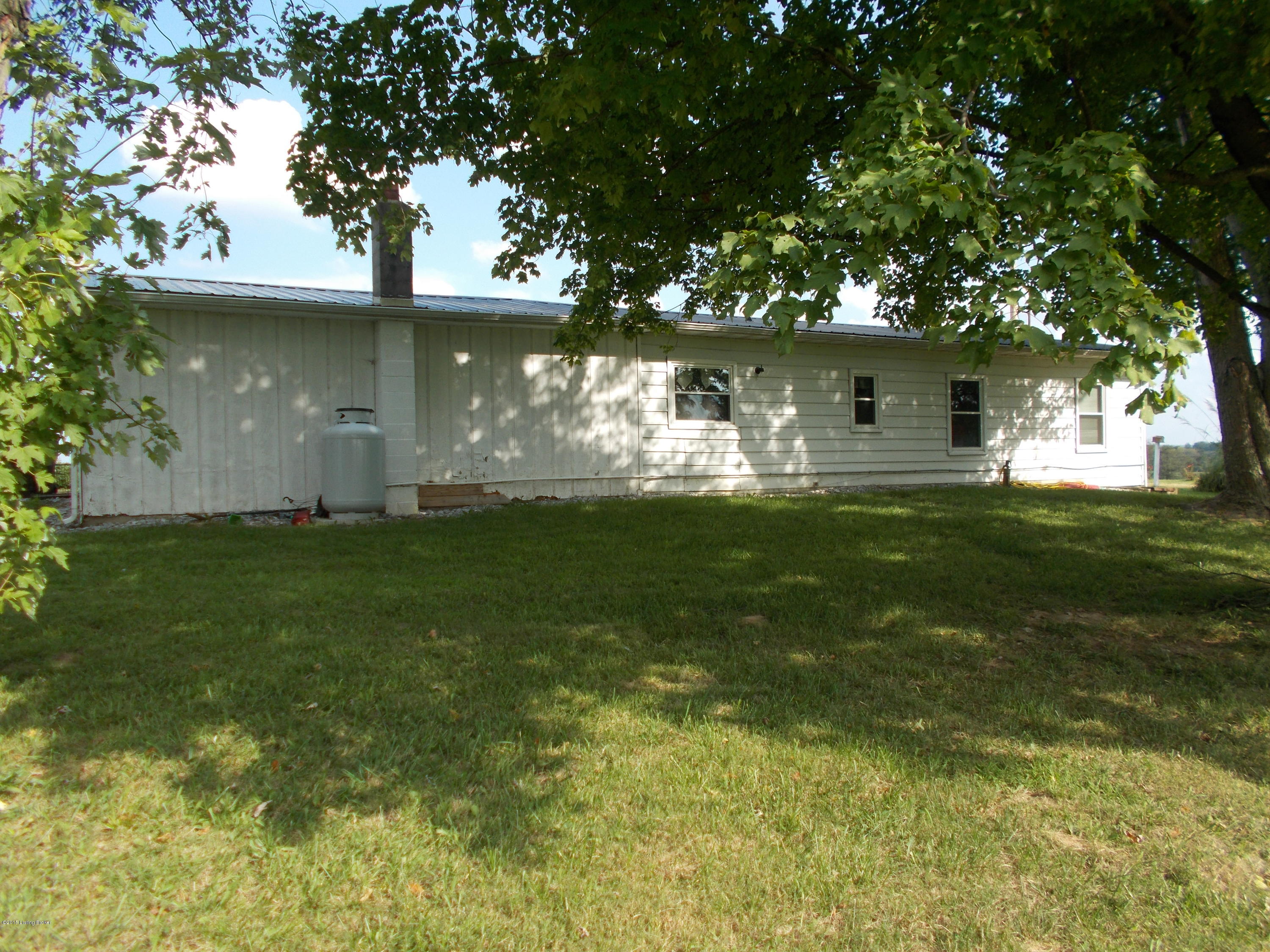 7621 Maddox Ridge Road Turners Station, KY 40075 - Photo 12 of 29 DSCN2446